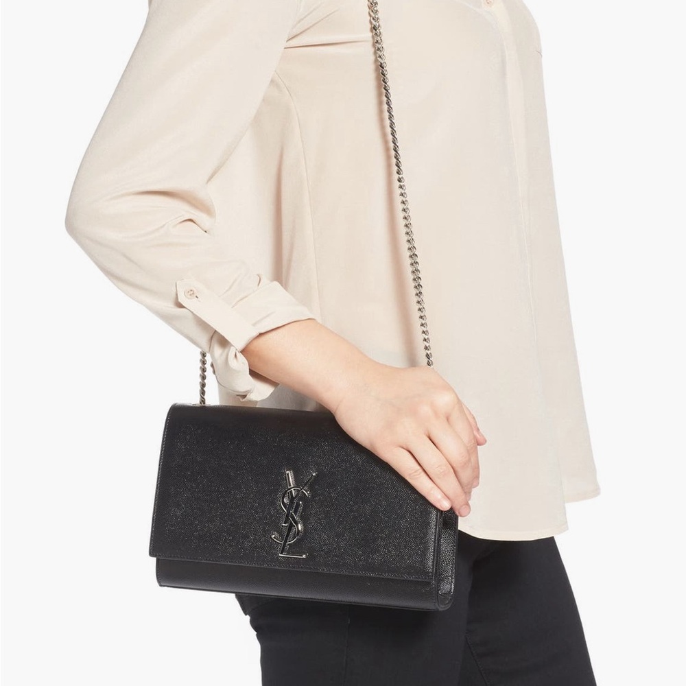 SAINT LAURENT KATE MEDIUM CHAIN BAG IN GRAIN DE POUDRE EMBOSSED LEATHER